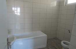 Apartament 3 camere, 80 mp, terasa 28 mp, parcare, zona Iris Residence