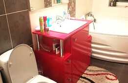 Apartament cu 2 camere, 54 mp, parcare cu CF! Zona Terra!