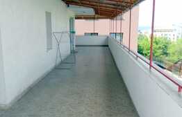 3 camere, 80 mp, imobil nou, parcare, terasa 70 mp , zona Hotel Gala