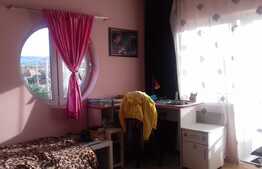 Duplex cu 4 camere, 240 mp utili, teren de 250 mp! 