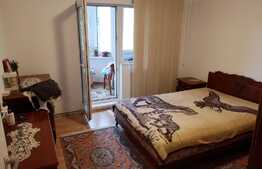 Apartament 3 camere, 65 mp, boxa, garaj, zona strazii Plopilor