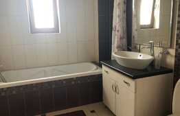 Apartament 2 camere, 70 mp, garaj, zona strazii Bistritei