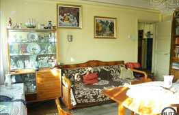 2 camere de vanzare in zona stazii Horea