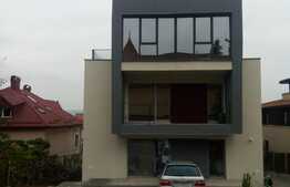 Imobil de birouri, 610 mp