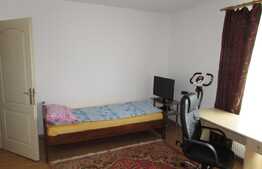 Apartament 2 camere, decomandat, 40 mp, prima inchiriere, loc de parcare, zona Iulius Mall