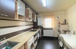 Apartament 3 camere, decomandat, 70 mp, zona strazii Bucuresti