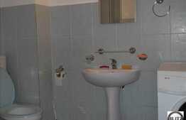 O camera de inchiriat in zona REAL