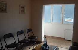 De vanzare apartament 3 camere, 70 mp, zona strazii Grigore Alexandrescu