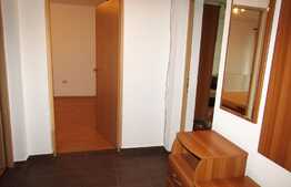 EXCLUSIVITATE! Apartament cu 2 camere, 51 mp, 2 terase, parcare cu CF! Zona strazii Eroilor!