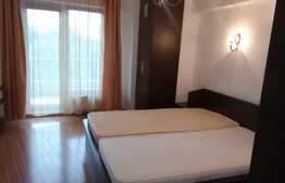 Apartament 3 camere, 72 mp, parcare, zona Parcul Rozelor