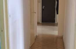 Apartament 3 camere, 67 mp, decomandat, zona strazii Parang