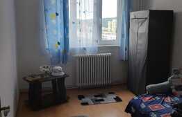 Apartament 3 camere, 67 mp, decomandat, zona strazii Parang
