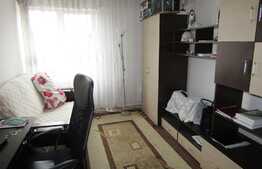 Apartament 2 camere, 42.5 mp, boxa, zona Piata Mihai Viteazu