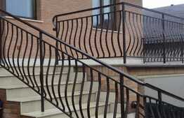 Casa individuala, 250 mp, teren 381 mp, zona Grand Hotel Italia