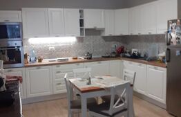 Casa individuala finisata, 280 mp utili, teren 400 mp, pentru scoala, sediu firma, locuit, zona strazii Paris!