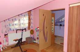 Casa individuala, 105 mp, 169 mp teren, zona linistita