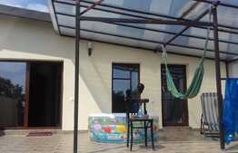 Casa individuala, 210 mp, 450 mp teren, zona linistita!