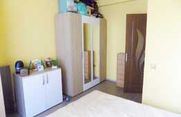 Apartament spatios, gradina de 60 mp, parcare cu CF! Zona strazii Eroilor!