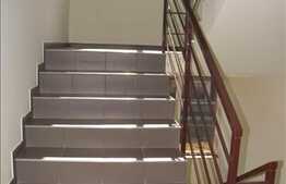 Apartament cu 2 cam semifinisat in Floresti!