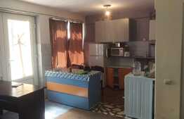 Garsoniera, 30 mp, parcare, zona strazii Trifoiului