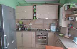 Apartament 2 camere, 55 mp, balcon, zona Petrom