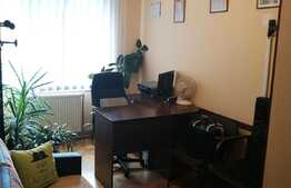 De vanzare cota parte dintr-un apartament cu suprafata de 37 mp! zona Piata Mihai Viteazu