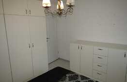 Apartament 3 camere, 65 mp, balcon, zona strazii Gheorghe Dima