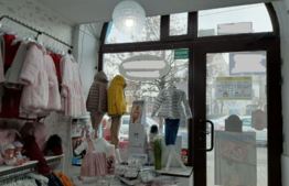 Spatiu comercial, 40 mp, vitrina la strada, zona centrala !