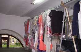 Spatiu comercial, 40 mp, vitrina la strada, zona centrala !