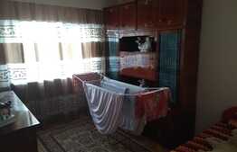 Apartament 3 camere, 68 mp, boxa, zona strazii Fabricii de Zahar