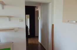 De vanzare apartament 3 camere, 38 mp, zona Piata Hermes