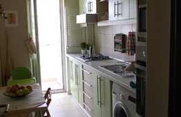 Apartament 3 camere, 70 mp, boxa, zona Big