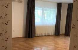 Apartament 2 camere, 67 mp, prima inchiriere, garaj, zona strazii Trifoiului