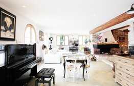 Proprietate de lux, 578 mp, teren 4938 mp, zona linistita!