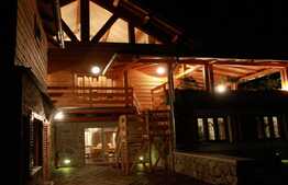 Proprietate de lux, 578 mp, teren 4938 mp, zona linistita!