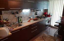 Apartament 4 camere, parcare, prima inchiriere , zona strazii Parang 