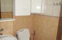 Apartament 4 camere, 79 mp, etaj intermediar, zona Big