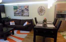 Apartament LUX! 3 camere, 64.5 mp, parcare cu CF! Zona strazii Teilor!