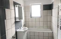 Garsoniera de 38 mp, mobilata si utilata, decomandata! Zona strazii Florilor!