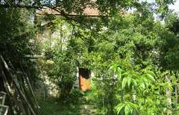 Casa demolabila, teren 2450 mp, zona strazii Oasului