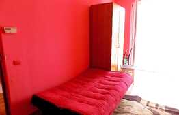 EXCLUSIVITATE! Garsoniera de vanzare 32 mp, loc de parcare cu CF, zona strazii Porii!