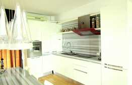 Apartament 4 camere, 198 mp, terasa 110 mp, zona Sigma