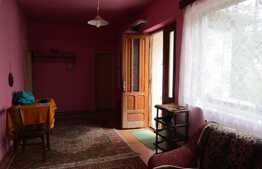 Vanzare casa cuplata, 107 mp uili, 80 mp teren, curte comuna, zona Piata Cipariu