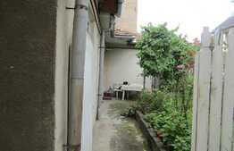 Vanzare casa cuplata, 107 mp uili, 80 mp teren, curte comuna, zona Piata Cipariu