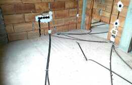 Casa individuala de 116 mp utili, teren de 226 mp! Zona Tauti!