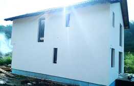 Casa individuala de 116 mp utili, teren de 226 mp! Zona Tauti!