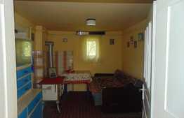 Casa individuala, 70 mp, teren aferent 7500 mp, zona Han Km 17-pentru constructia de case/duplexuri