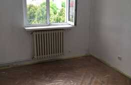 Apartament 3 camere, 63 mp, decomandat, boxa, zona Complex Diana