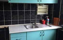 Apartament 3 camere, 63 mp, decomandat, boxa, zona Complex Diana