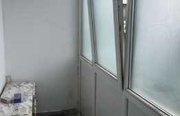 Apartament 3 camere, 63 mp, decomandat, boxa, zona Complex Diana